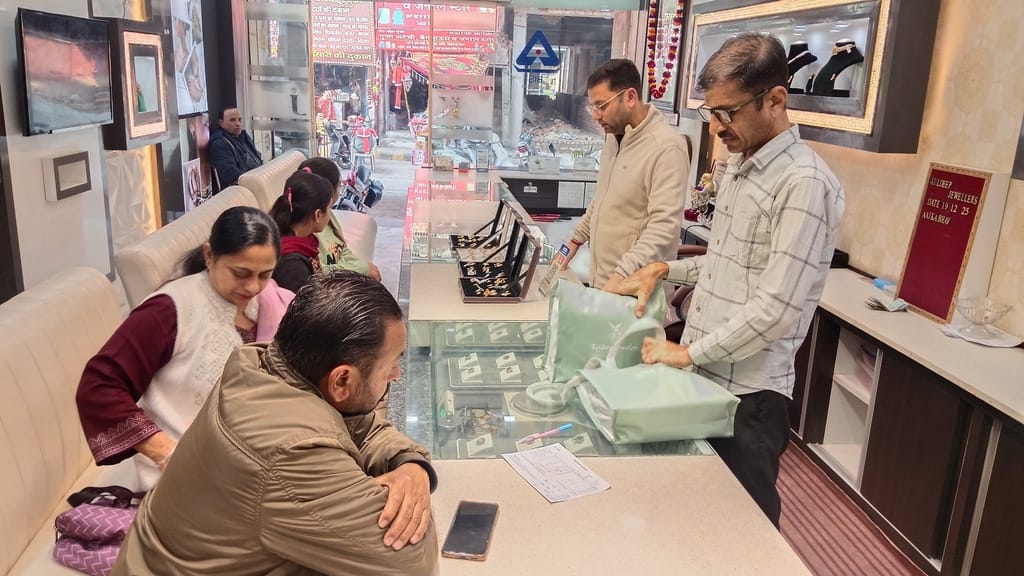 Gold and silver prices surge, golden period for investors