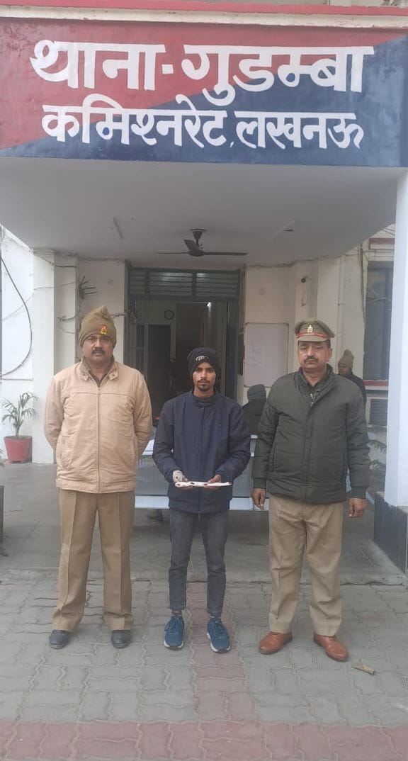 Man who stabbed painter arrested