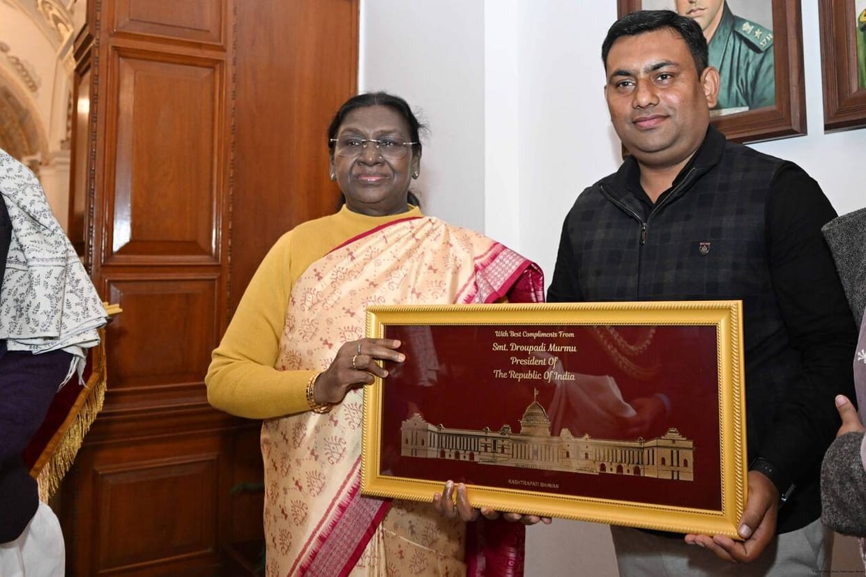 President honours next of kin of Param Vir Chakra awardees