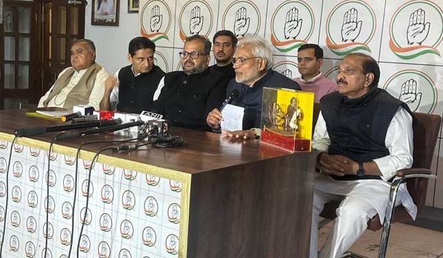 Congress attacks MNREGA, announces struggle for workers' rights from Parliament to the streets.