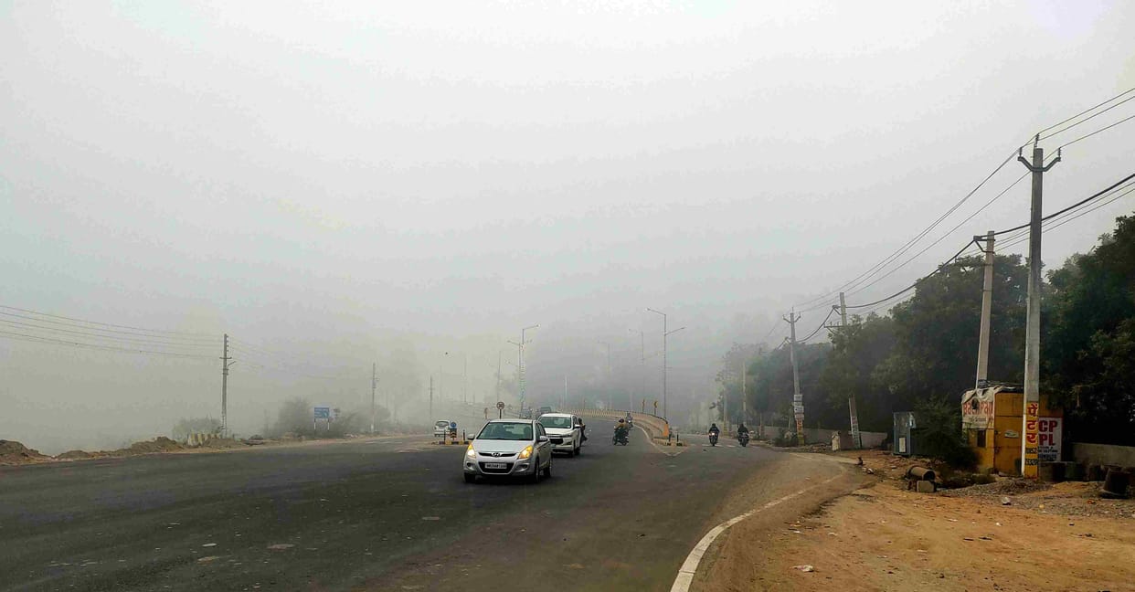 Fog prevailed till 11 am, visibility reduced to 50 metres.