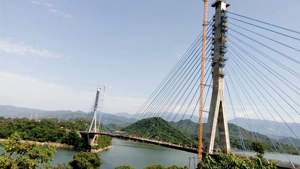 वर्ष 2015 में अटल सेतु का अंतिम चरण में चलता निर्माणफाइल फोटो