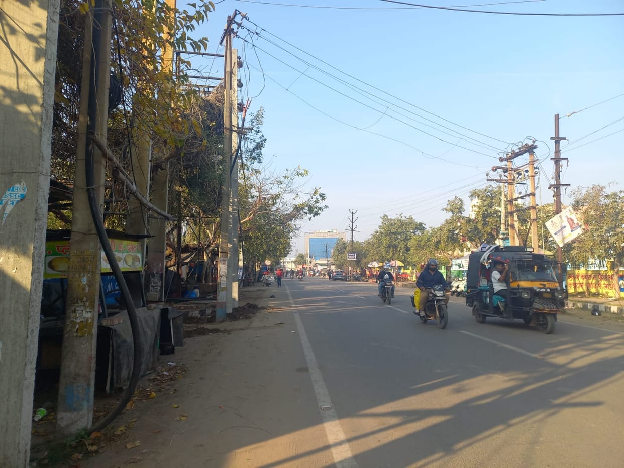 The city will be illuminated for the New Year, with two thousand new streetlights purchased for 30 lakh rupees.