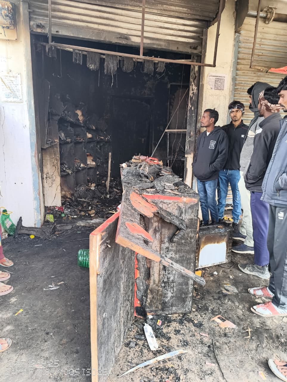 A fire broke out in an electronics shop, destroying goods worth millions