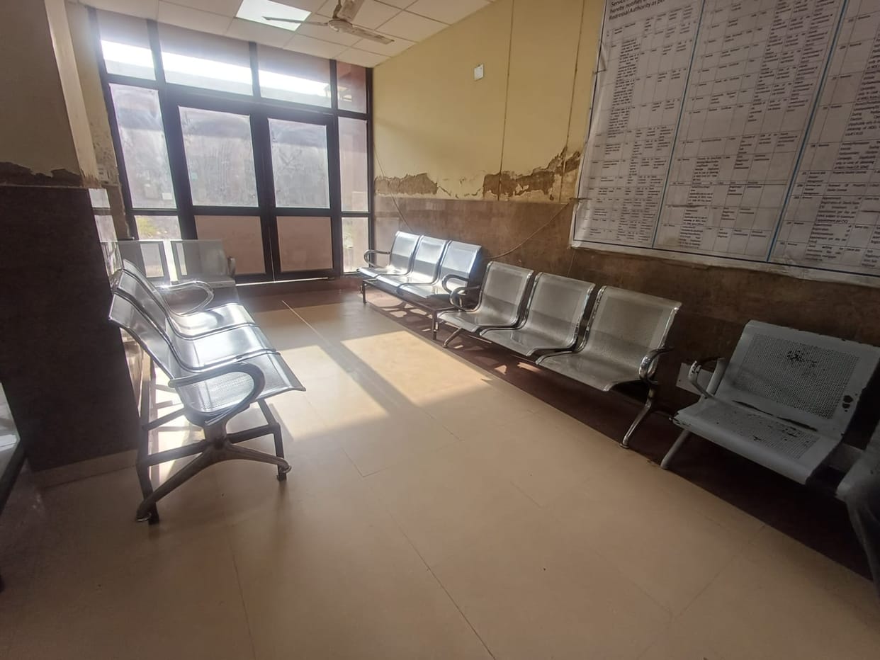 Electricity was out for four hours in the tehsil, consumers were troubled