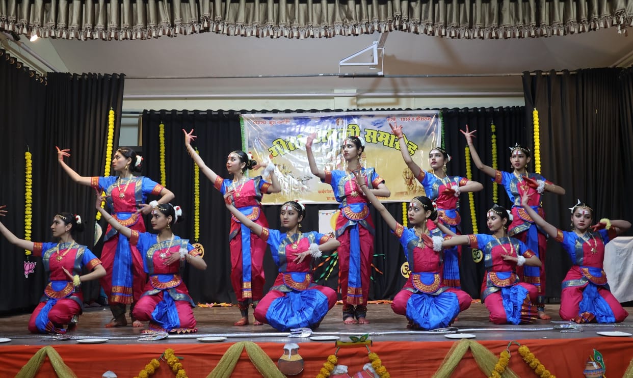 Kartik first in the Shloka recitation competition