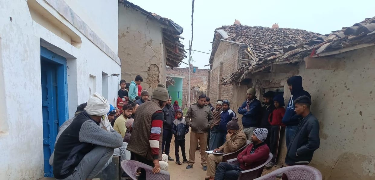 Unknown attacker shoots farmer and runs away, sensation spreads