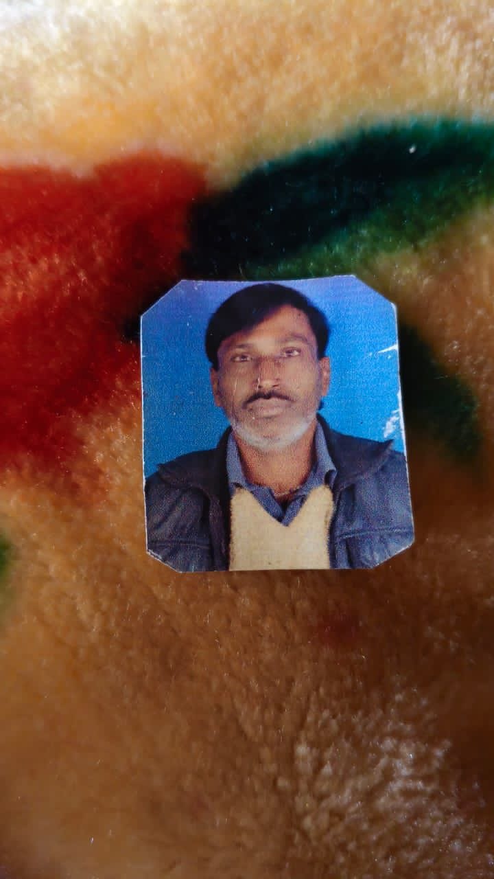 mainpuri news labor succumb to death