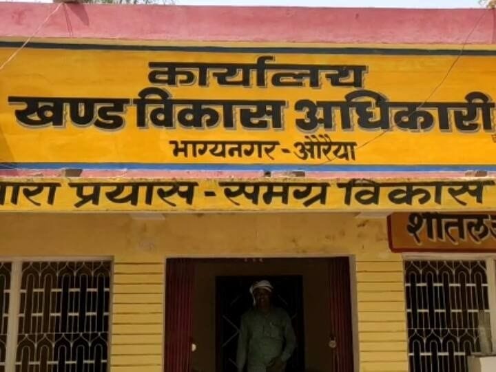 When a complaint was made to the MNREGA Lokpal, the BDO sent a letter for legal action.When a complaint was made to the MNREGA Lokpal, the BDO sent a letter for legal action.