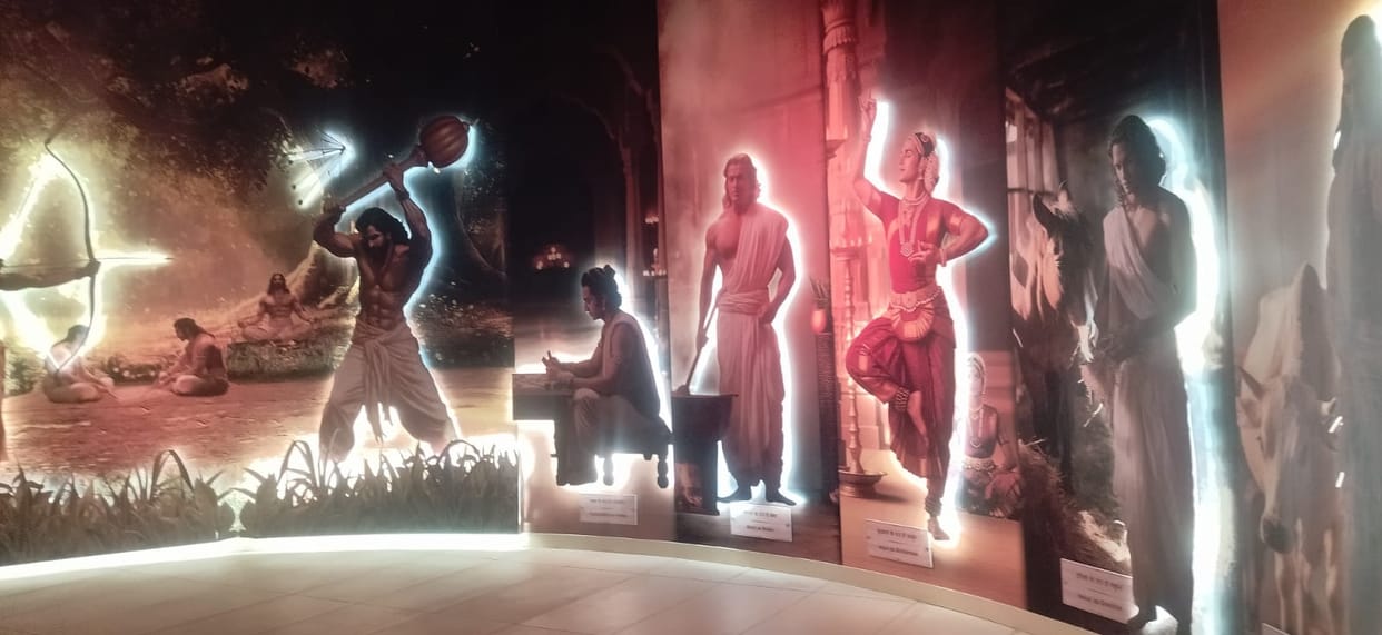 The Mahabharata Experience Centre offers a thrilling battlefield experience with the roar of horses and the sound of arrows.