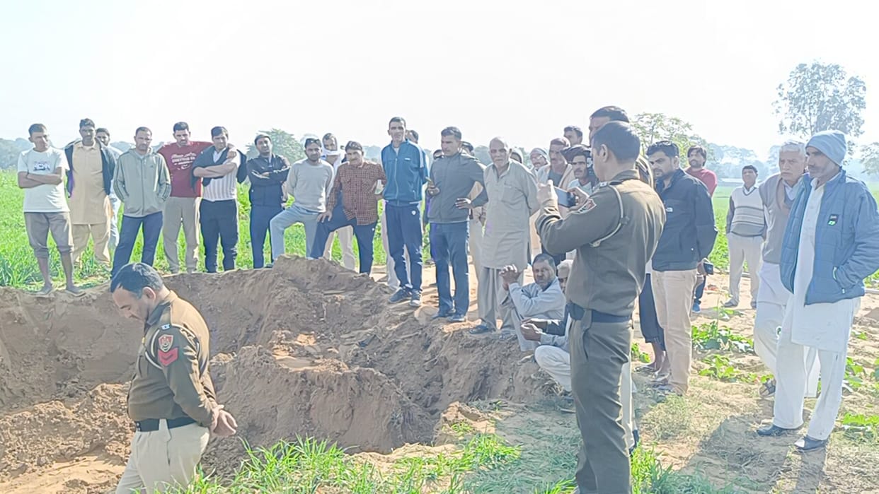 Villagers allege illegal soil mining in Rambas, attempt to use JCB