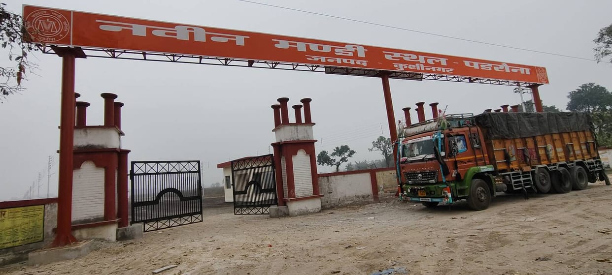 A new bus station and market committee are a New Year's gift that will give wings to development.