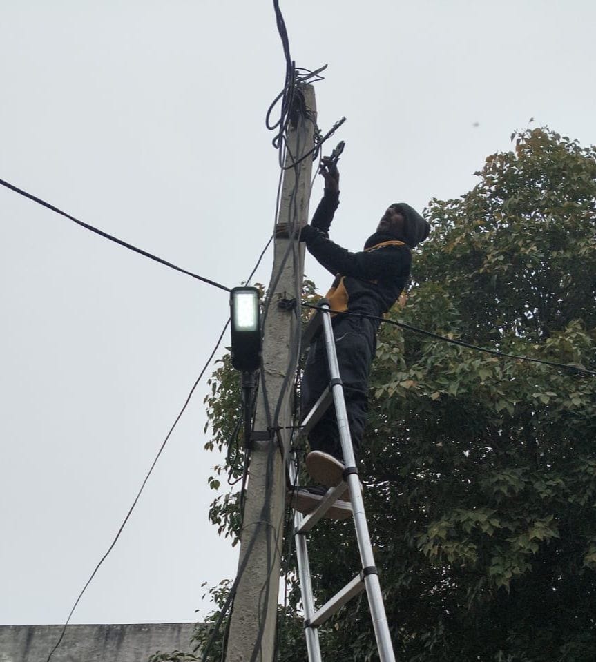 Started repairing street lights after city council strictness