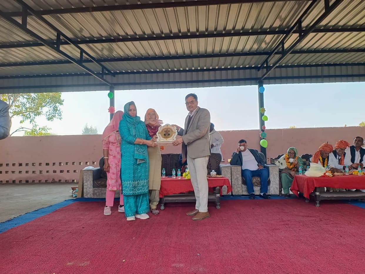 He was welcomed in his ancestral village upon becoming the District Education Officer.