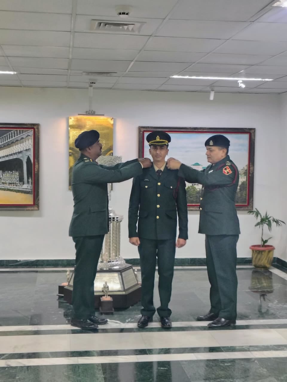 Dr. Himanshu Sharma of Dadhol Kalan became Captain in the Indian Army