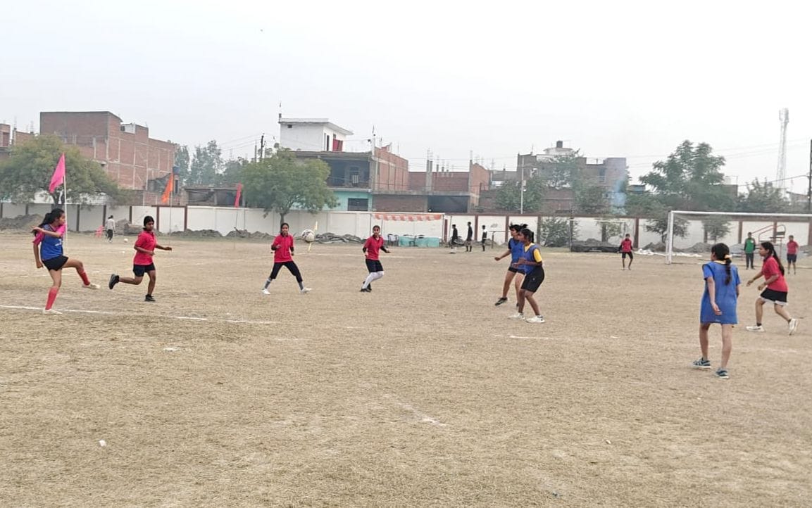 Bichhiya in girls category and Unnao Sadar winner in boys category