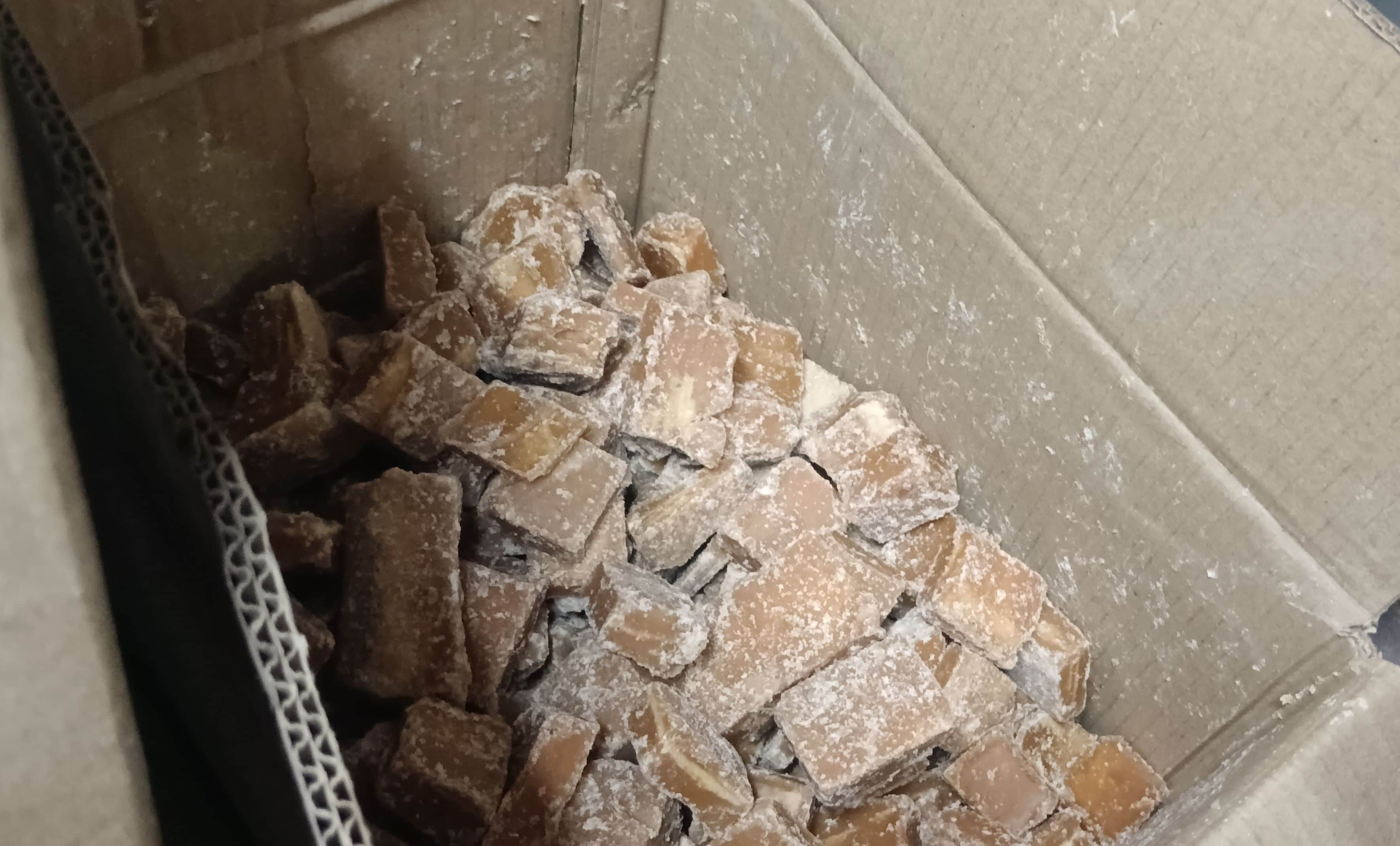 फोटो संख्या:57 सबसे अधिक मांग वाला मसाला रहित गुड़। संवाद