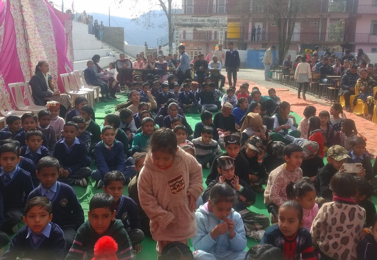 Kalpana Chawla House received the first prize in the year-long activities.