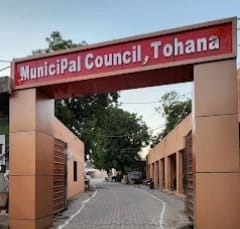 The problem has increased due to the work order being issued but the place for dumping the garbage has not been decided