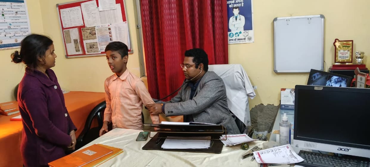 Health fair: A large number of patients with fever and diabetes attended.