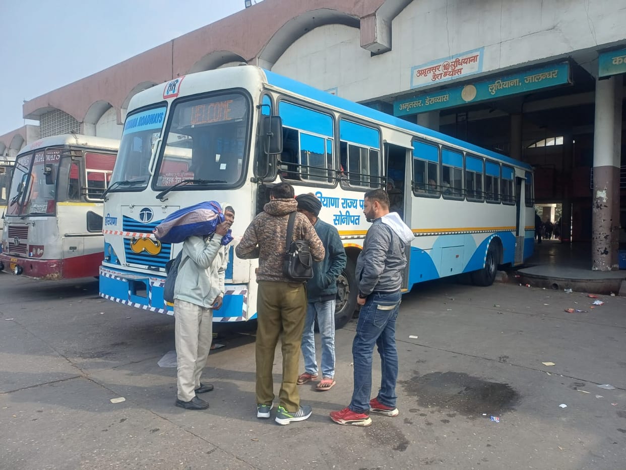 40 kmph speed instructions, but bus drivers are driving faster