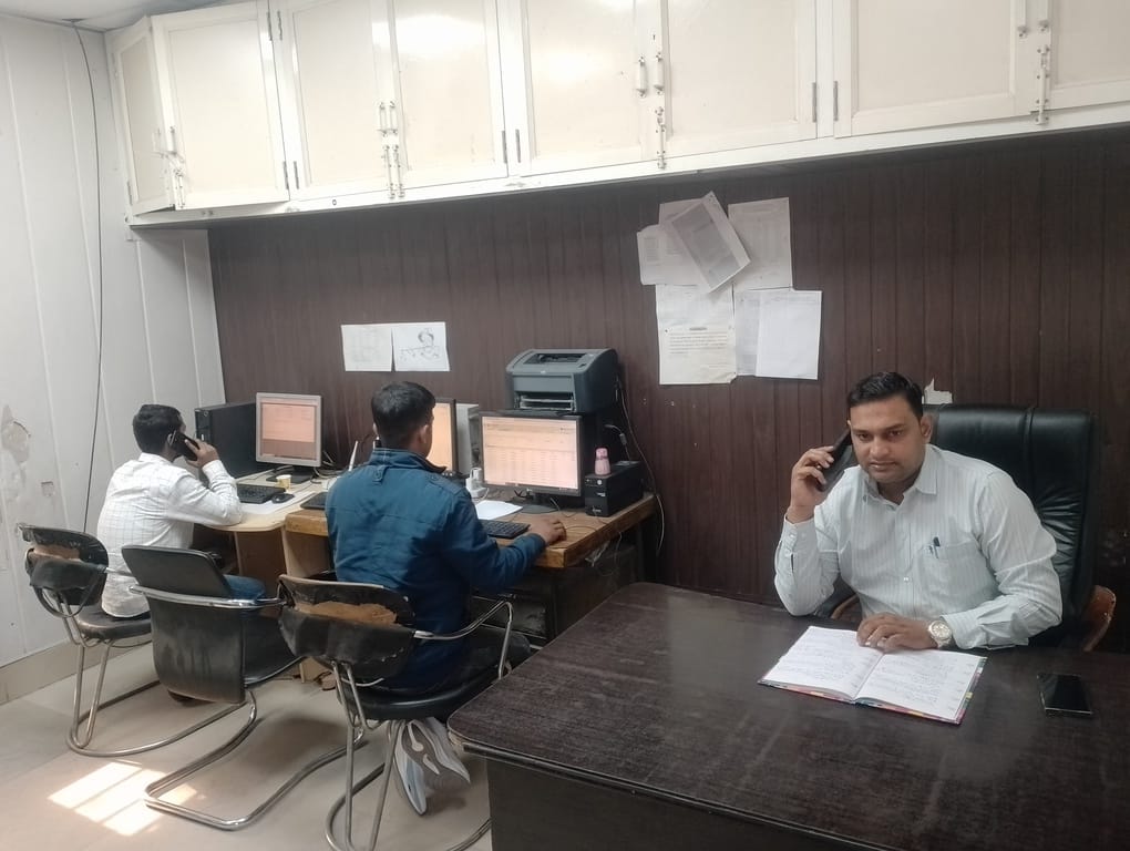 Power supply was disrupted for seven hours, 800 people complained over the phone.