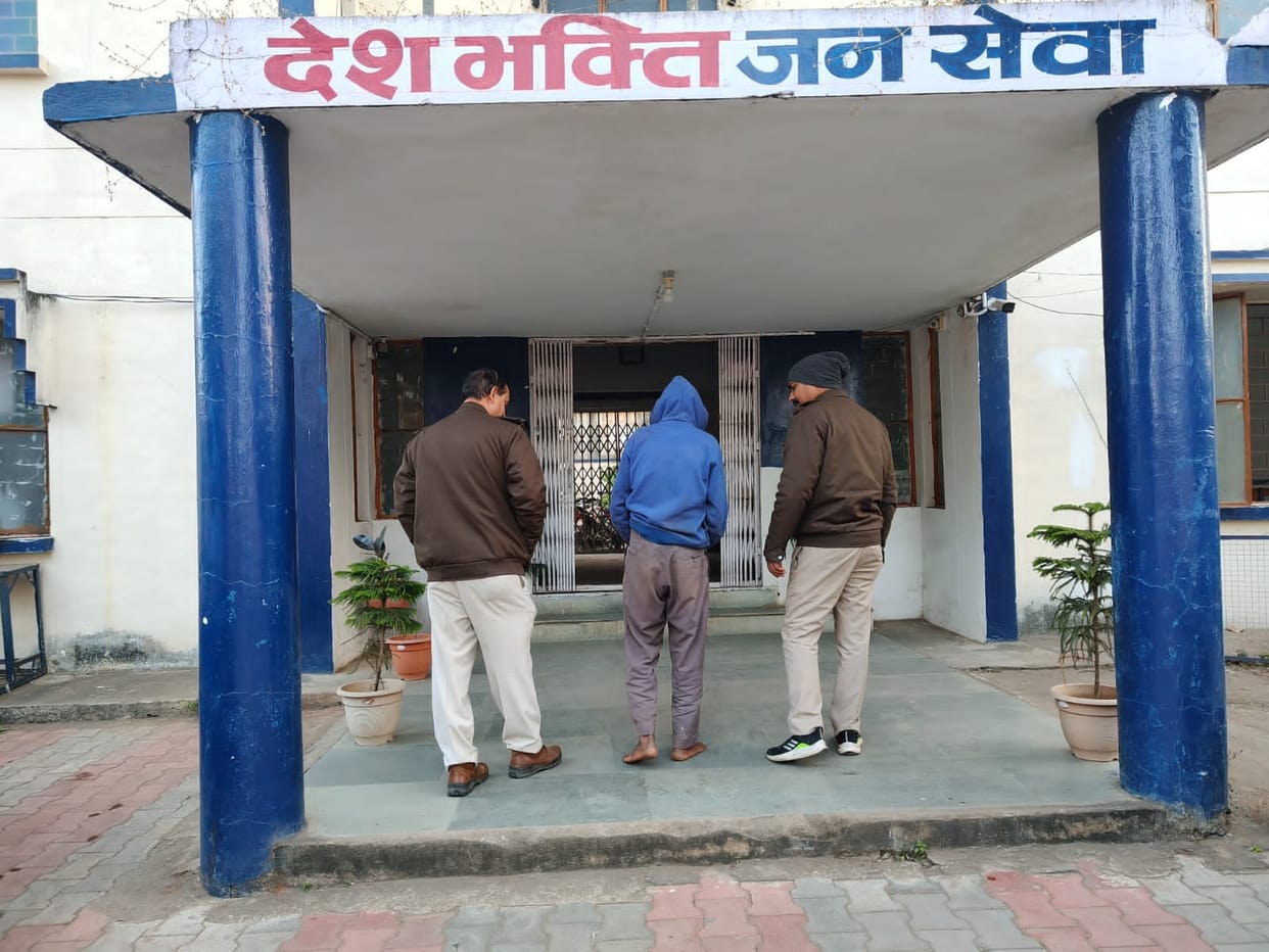 Umaria News: House owner arrested in Bandhwabara murder case involving rape followed by murder.