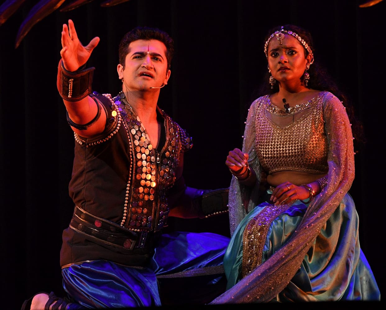 Even the enemy was stunned to see the bravery of Abhimanyu trapped in the Chakravyuh.