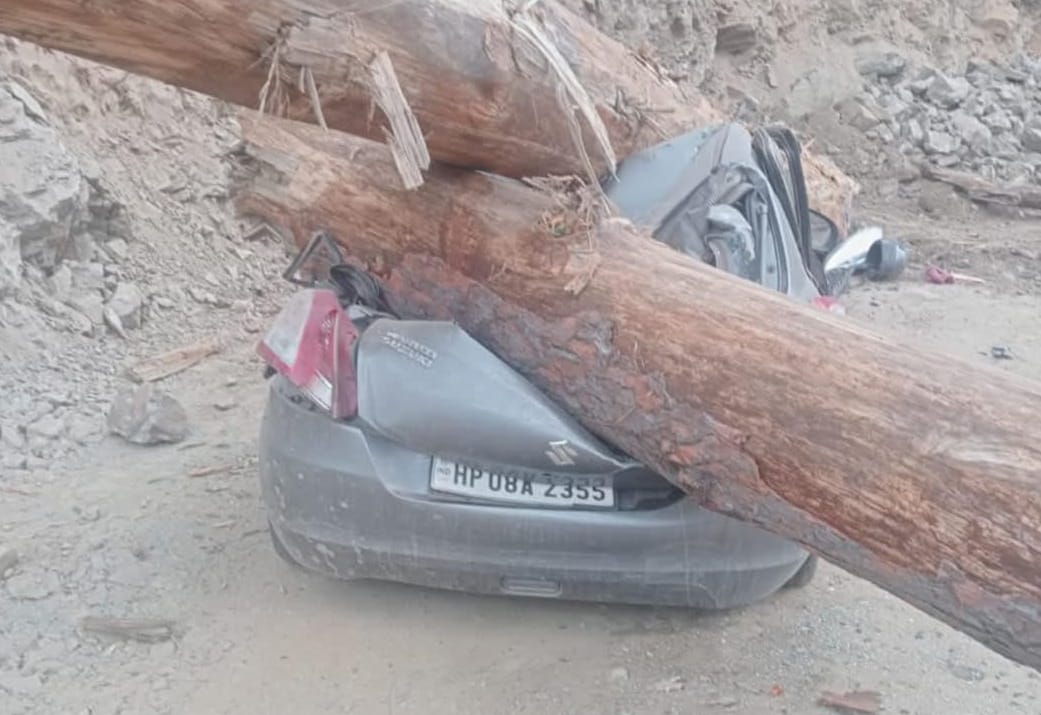 The accident occurred at Mungra on National Highway-707