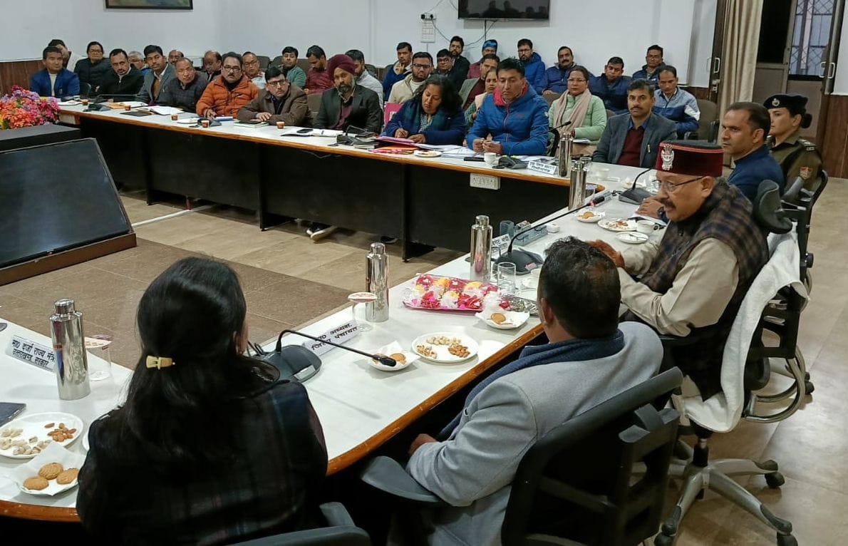 Operation of big aircraft will be possible from Naini Saini in the near future: Satpal