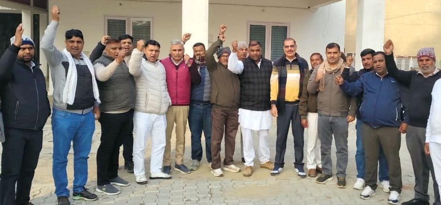 The employees' federation discussed the elections.