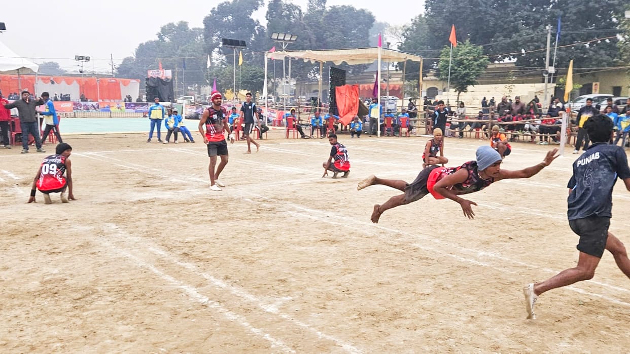 UP, Punjab, Tamil Nadu and Maharashtra in the semi-finals of the girls' category