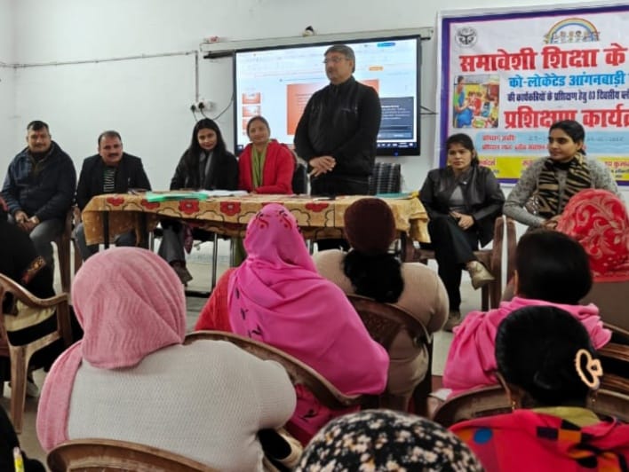 Develop understanding among people with disabilities through discussions.