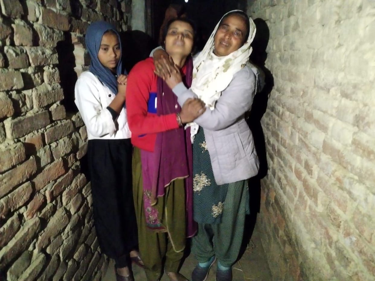 Teenage girl found unconscious under suspicious circumstances, dies