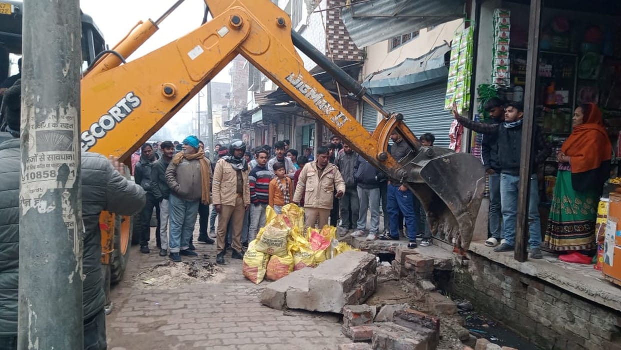 Encroachments removed from 230 locations