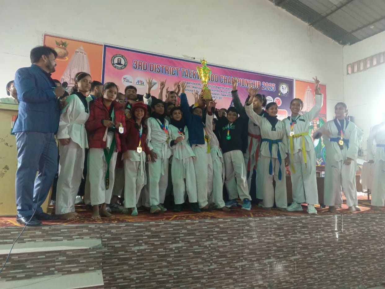 The team from Balaji Academy emerged victorious in the Taekwondo competition.