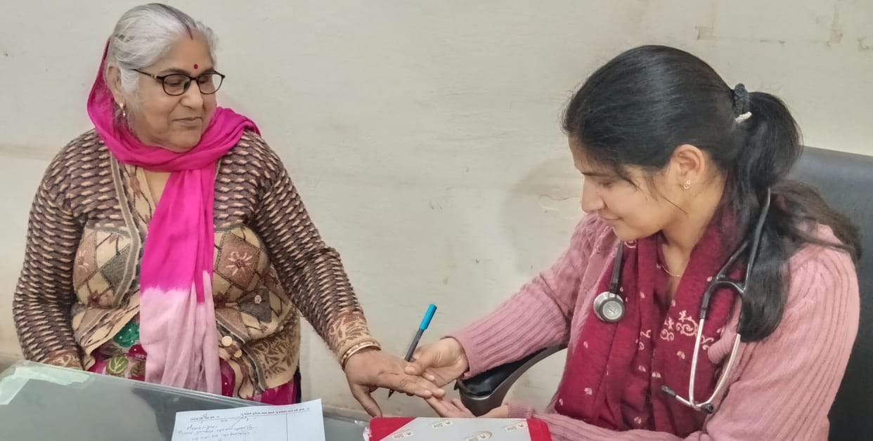 Cold increases swelling and itching of fingers and toes, 10 people come to hospital every day