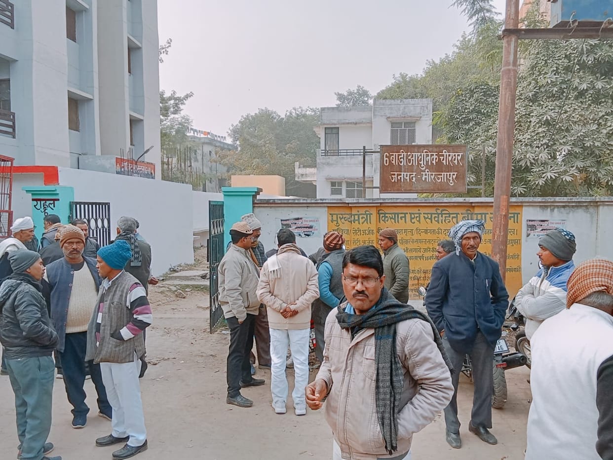 The bike went out of control and fell from the Jigna overbridge, a pharmacist who was standing and watching was run over by a tractor, two dead