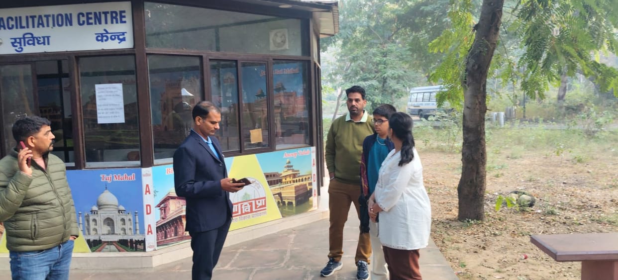 Tourist duped of Rs 5100, police get the money back