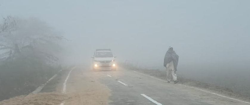 Fog affects traffic, visibility less than seven metres