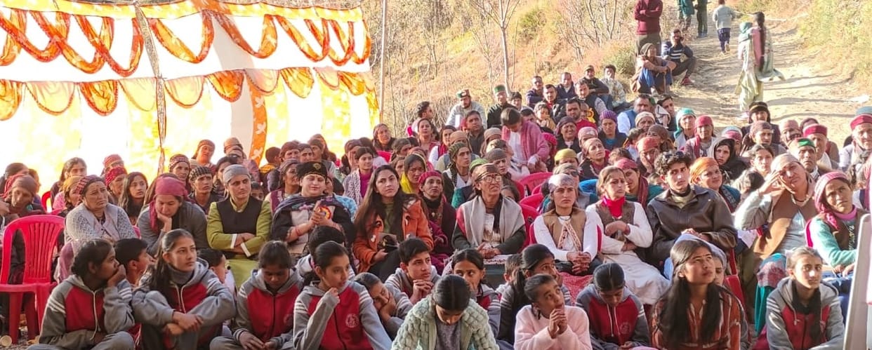 Meritorious students of Thundal School honored