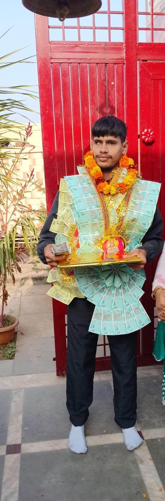 Jatin won a silver medal in the cycling championship.