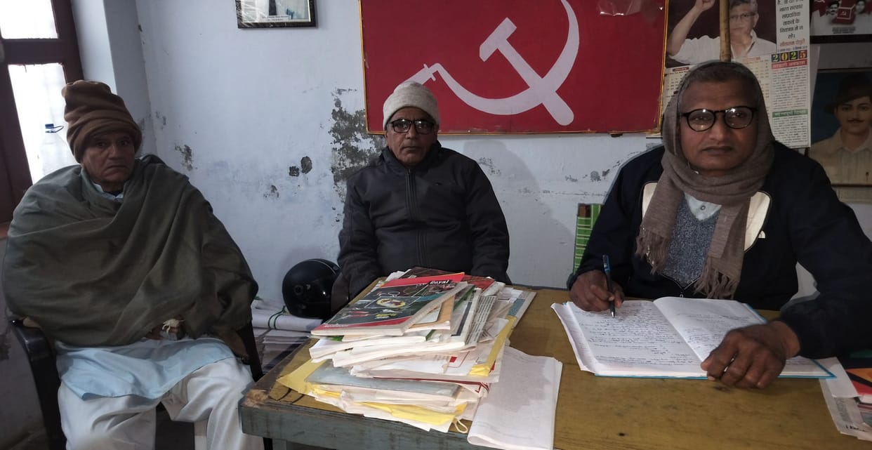 The CPI(M) has expressed concern over the violence in Bangladesh.