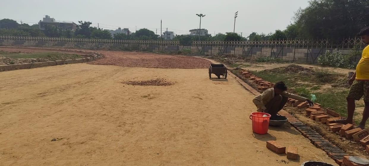 Players will receive the gift of a synthetic track in the new year.