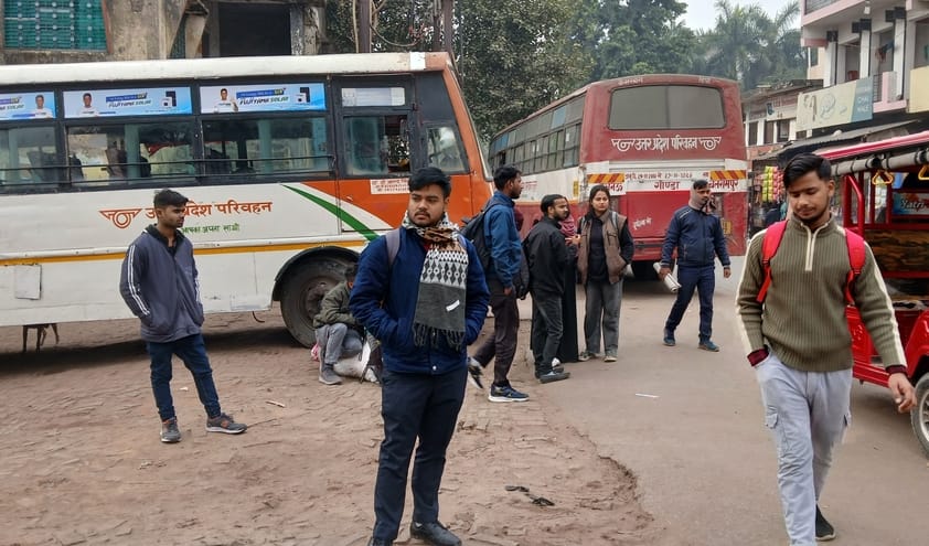Buses on VIP duty, common man in distress