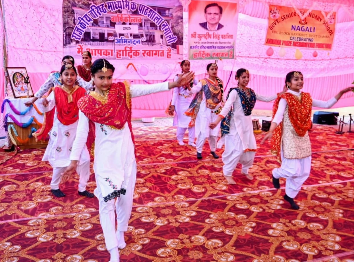 Assembly Speaker honored meritorious students in Nagali School