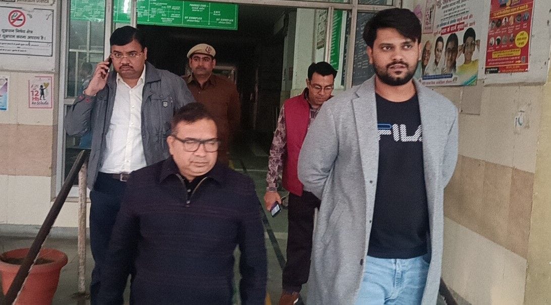 DC arrived to inspect Kharkhoda hospital due to complaints