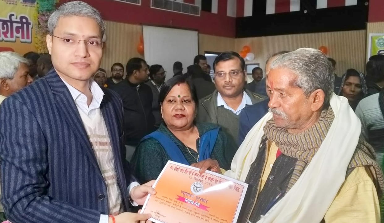 Progressive farmers should benefit others with their experiences: DM