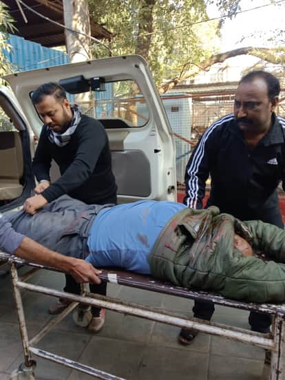 An ambulance carrying ITBP soldiers collided with a parked truck in Gwalior, killing two and injuring five.