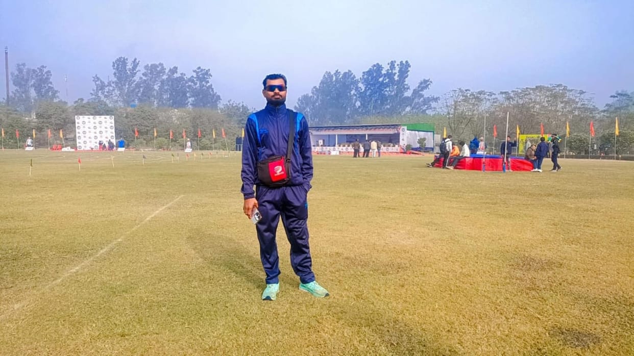 Mahesh Babu won bronze medal in the state level Para Athletics Championship